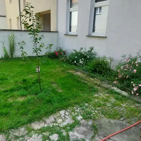 Am Bahnhof Apartamento Bernburg