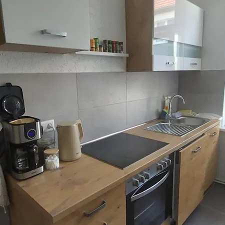 Am Bahnhof Appartement *